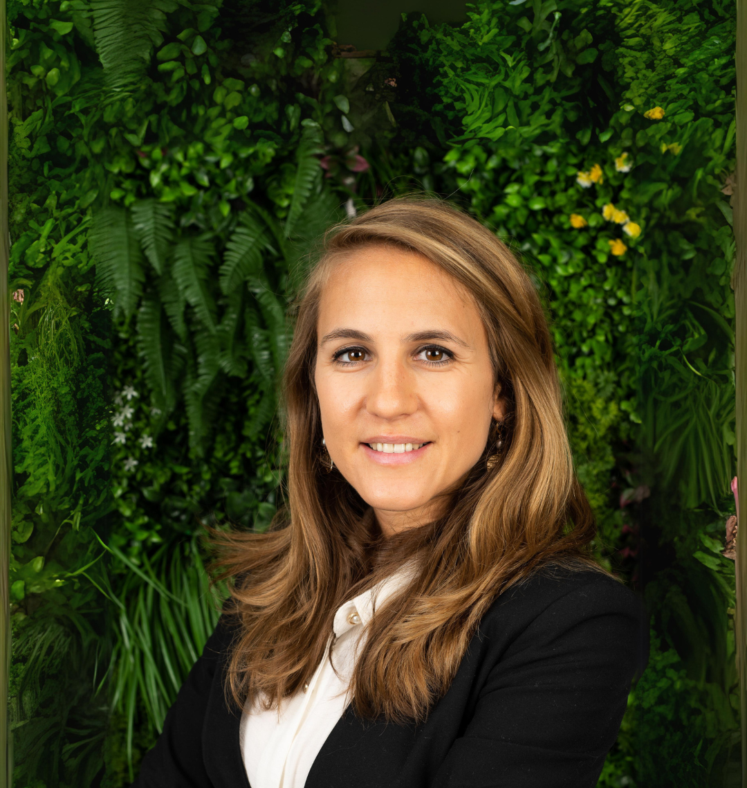 Celine Larbaletrier headshot